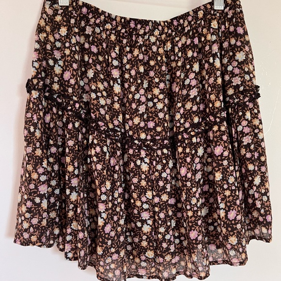 Spell and the Gypsy Rae Mini Skirt - Picture 8 of 14